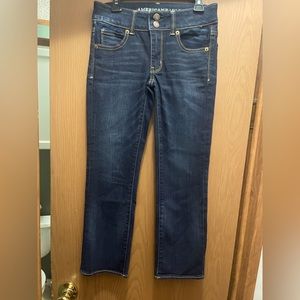 American Eagle Artist Crop Denim women’s size 00